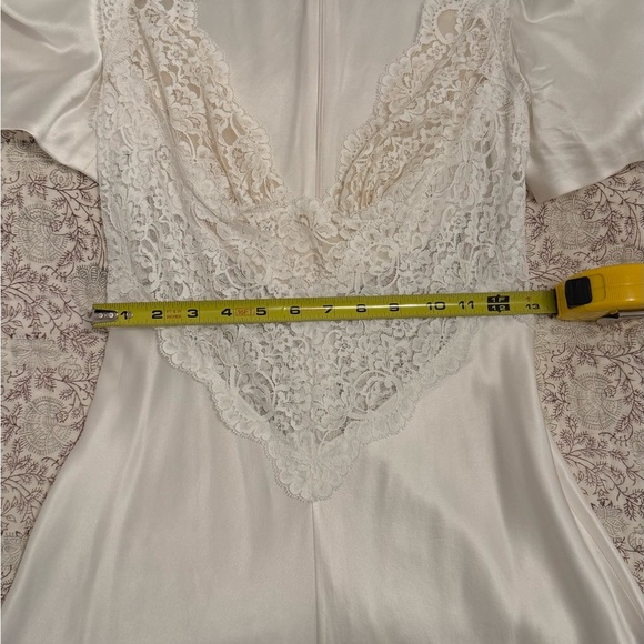 Rodarte lace trimmed satin gown - Picture 8 of 12